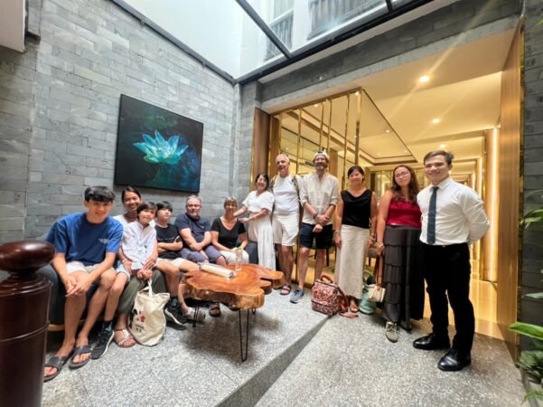 Greetings from VNA Team