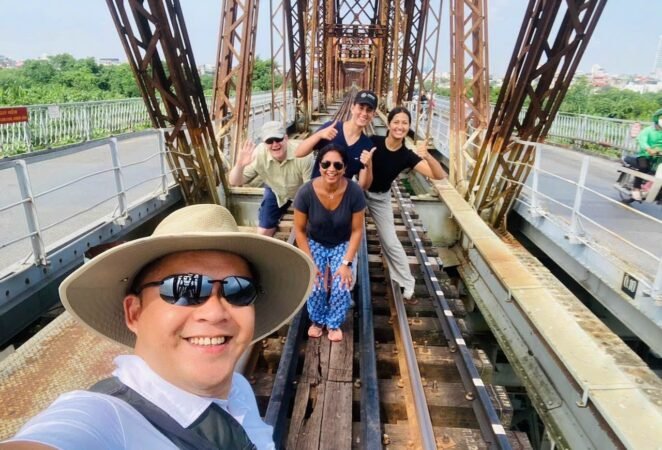 Hanoi-City-Tour-Long-Bien-Bridge