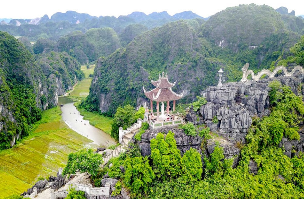 Conquer Ngoa Long Mountain