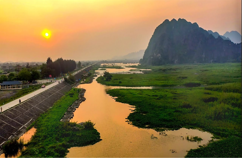 Essential Tips For Visiting Van Long Lagoon, Ninh Binh