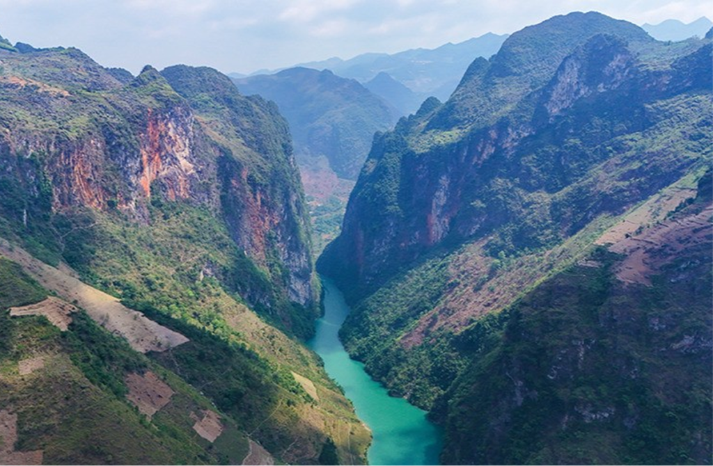 Nho Que River & Tu San Canyon
