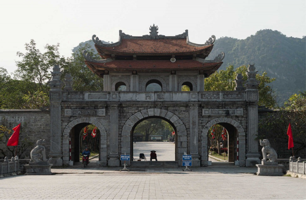 Temple of King Dinh Tien Hoang
