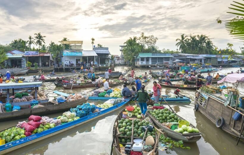 The Essence of Vietnam In 18 Days