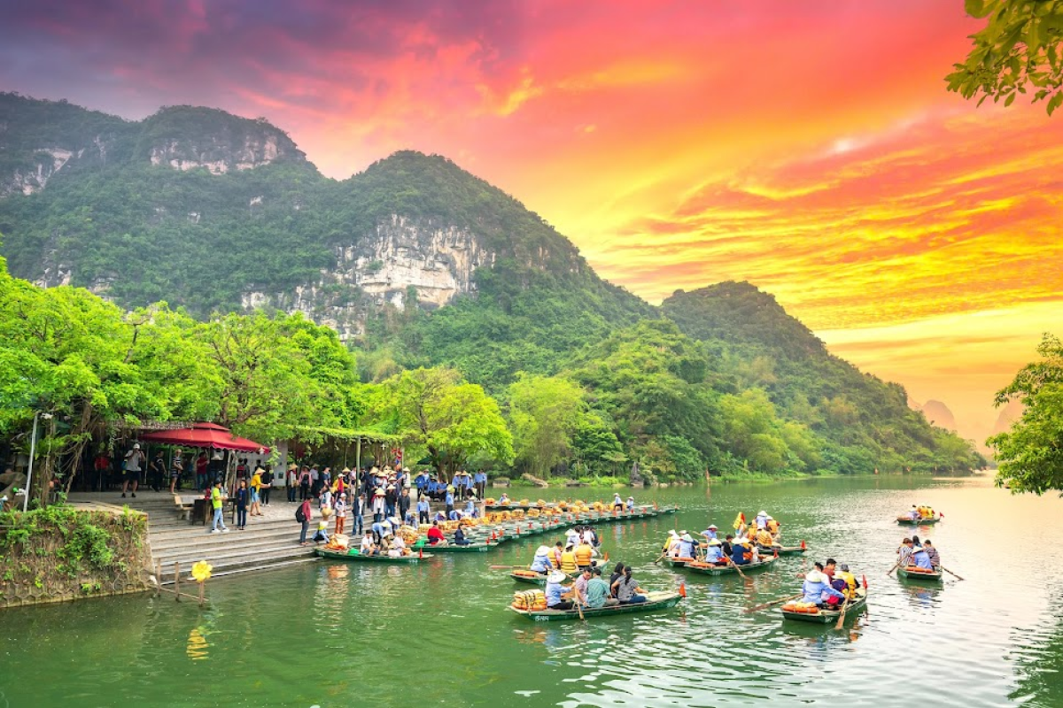Nearby Attractions Around Phat Diem Stone Church