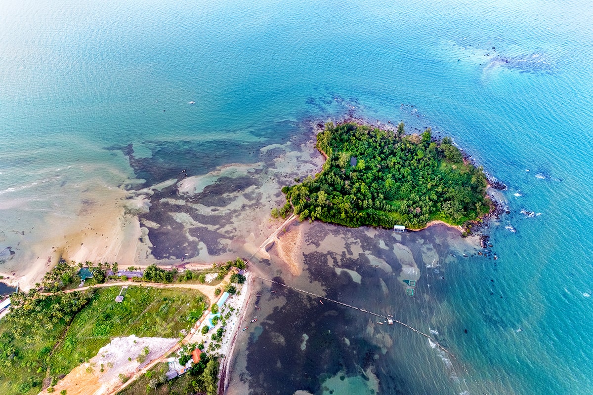 Phu Quoc is a beautiful travel destination that you shouldn't miss on your journey to explore Vietnam