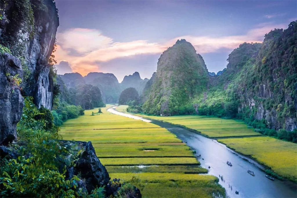 Tam Coc is one of the most popular tourist attractions in Vietnam