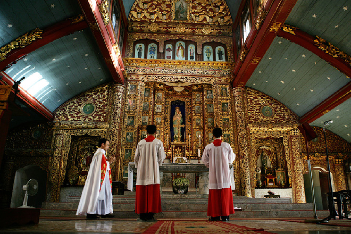 Top Things to Do at Phat Diem Stone Church