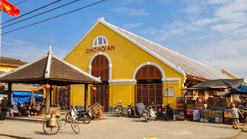 Hoi An Central Market Guide For Food And Shopping