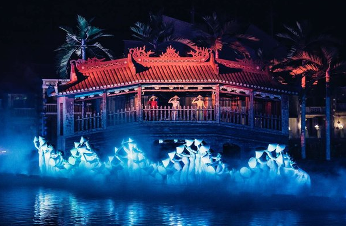 Hoi An memories show a must see night experience in Hoi An Vietnam