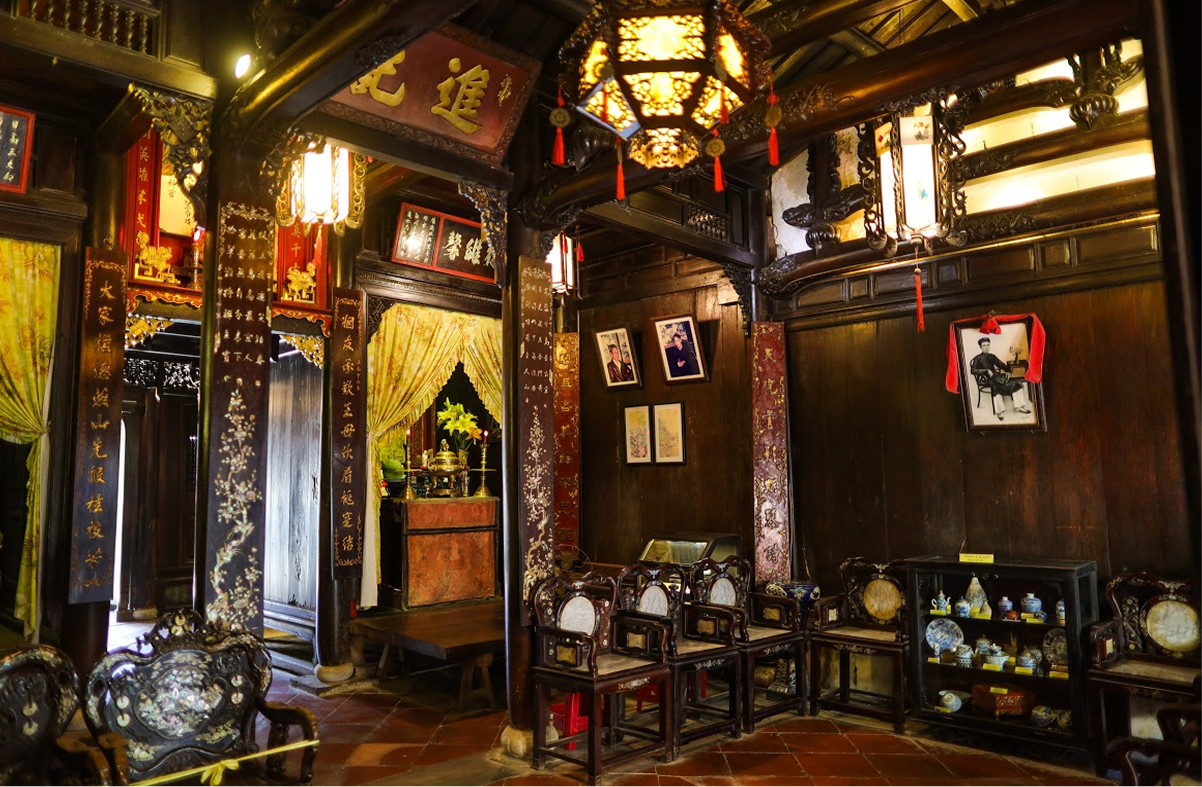 Tan Ky Ancient House