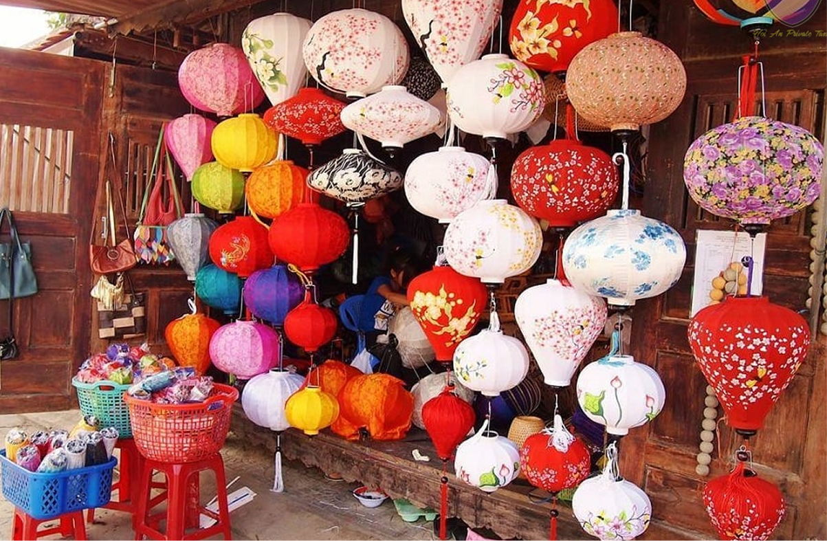 The materials used determine the quality of Hoi An lanterns