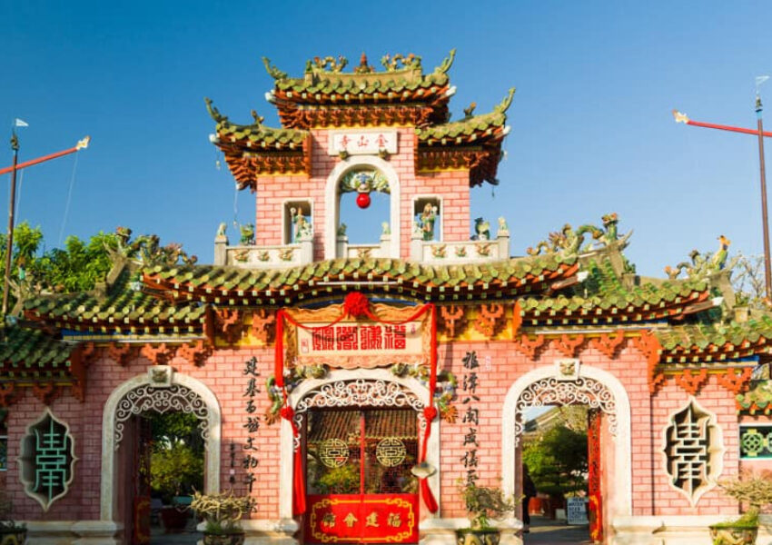 Visit Phuc Kien Assembly Hall In Hoi An Ancient Town