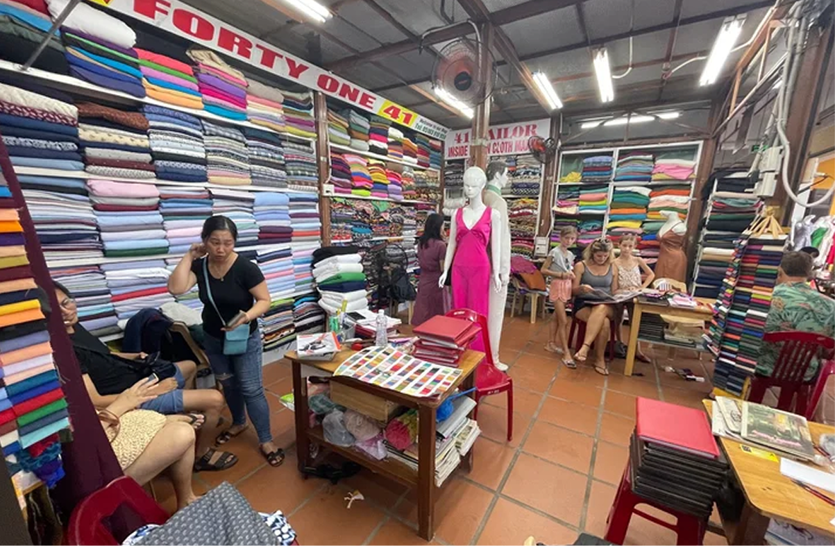 Hoi An famous for custom-made suits and clothing