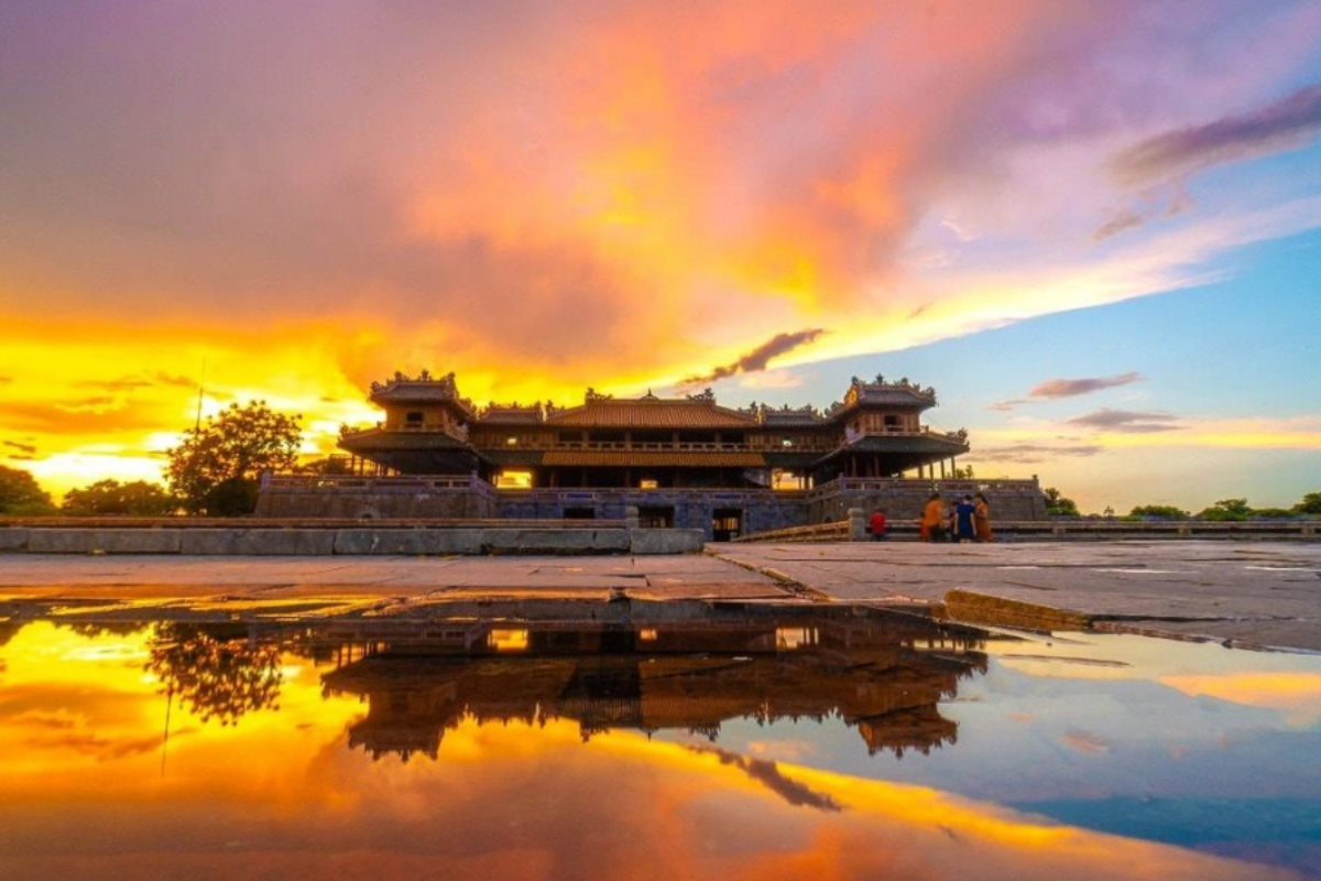 Step into Vietnam’s royal past in Hue. Discover the Imperial City, ancient tombs, timeless pagodas, and rich royal heritage