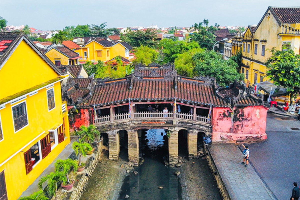 Hoi An comes alive with ancient streets, colorful lanterns, local flavors, and timeless charm