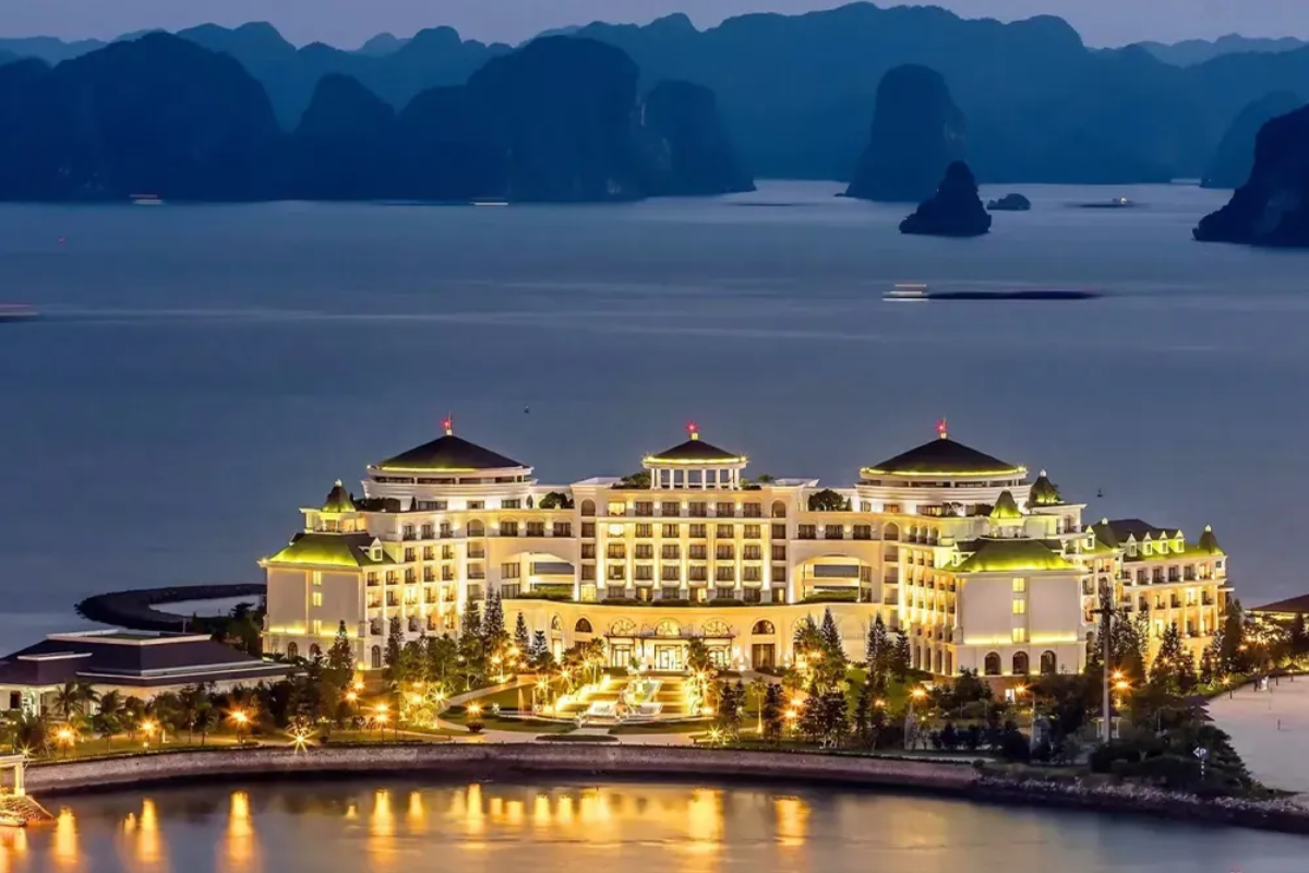 A 15-day journey to experience Vietnam’s culture, nature, cuisine, and relaxation at a comfortable pace