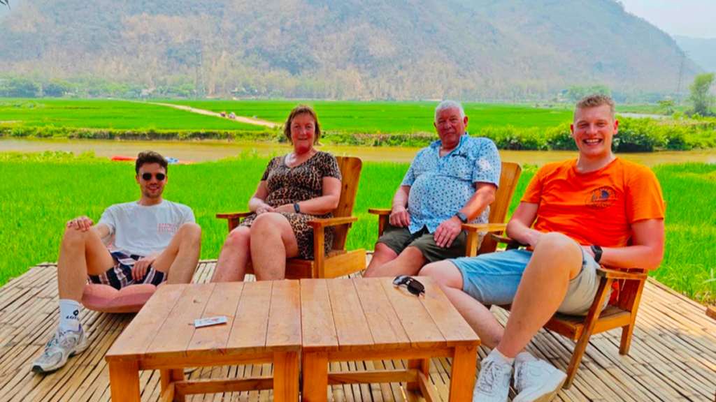 Collaborating with a premier travel agency in Vietnam delivers distinct advantages