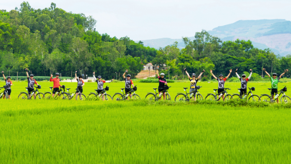 Vietnam cycling tours